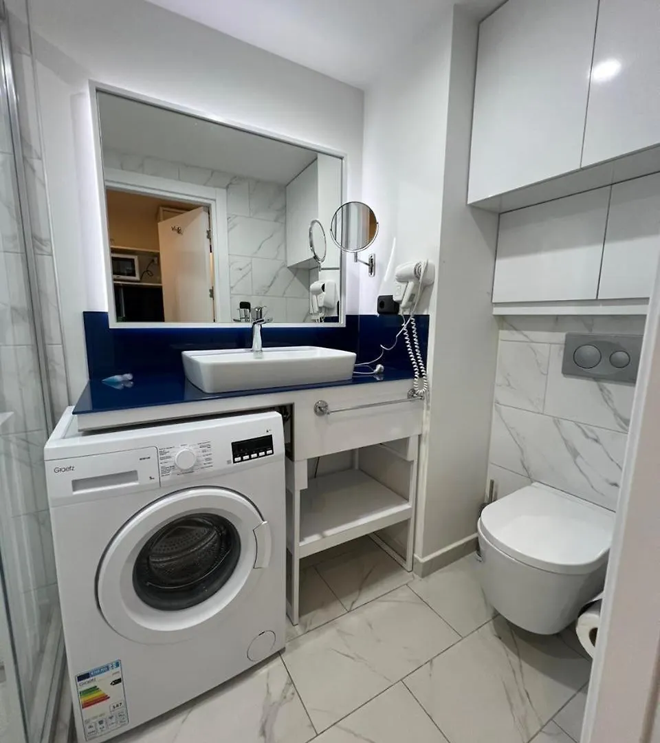 Btm Apartment N9 Batumi 0*,